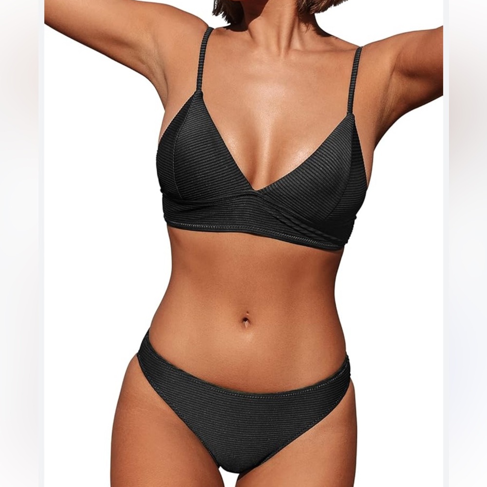 Two‎ Piece Bikini Set Black Low Waist Sexy NWT Size L